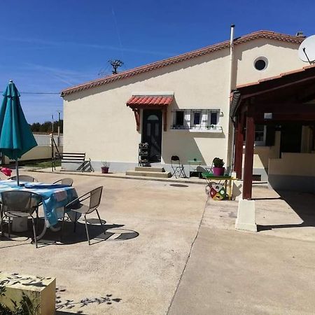 Vila Gite Des Huskys Tonnay-Charente Exteriér fotografie